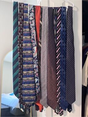 Men's Assorted Blue and Burgundy Neck Tie Collection - Multipack